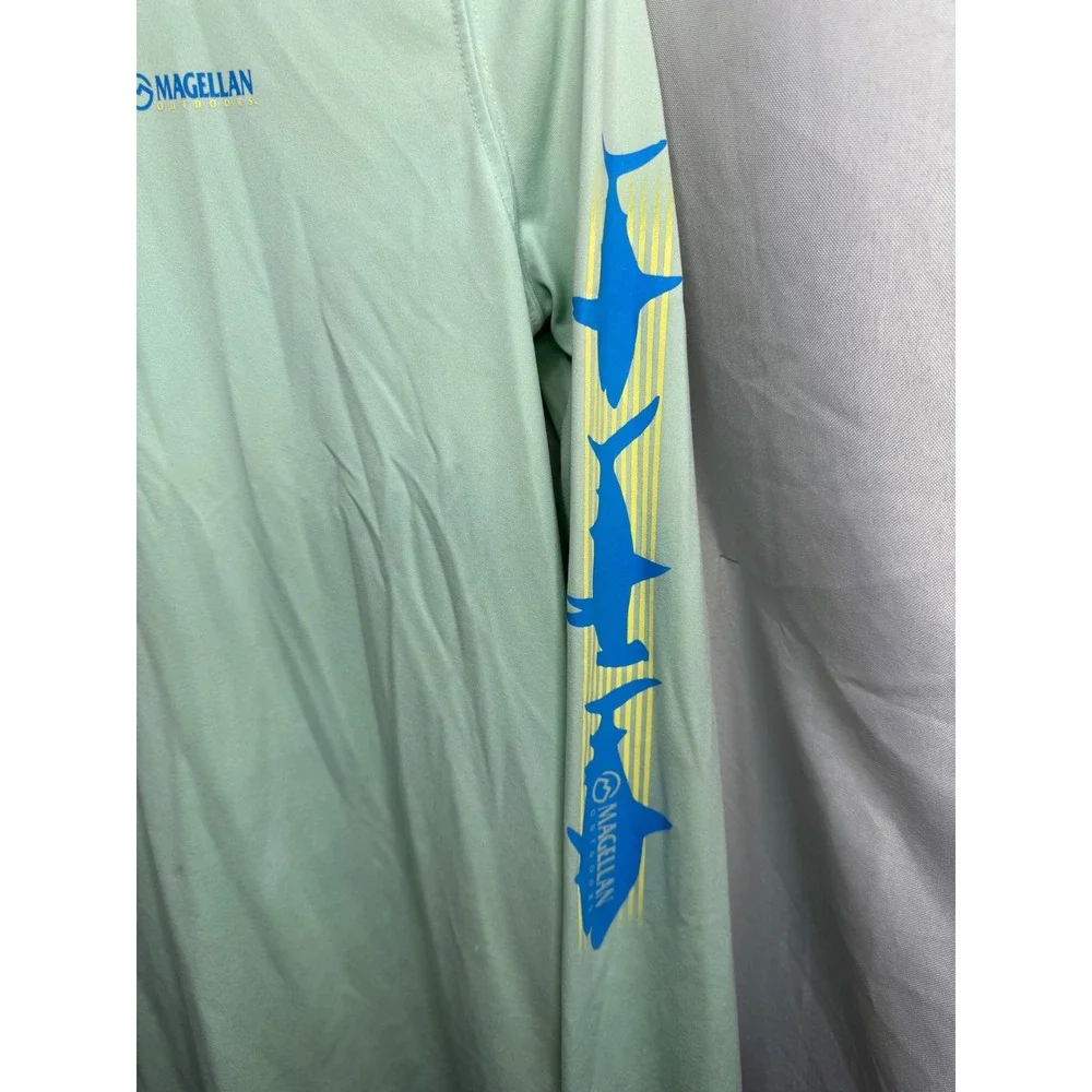 Magellan Outdoors Kids XL Fish Gear Long Sleeve Shark Graphic Shirt Green